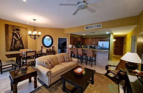 La Paz Apartment | Delight your morning with this amazing view.D401