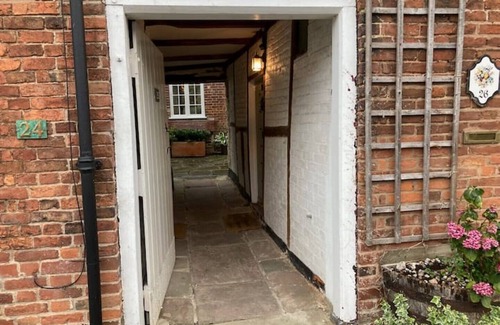 Ludwel House | Delightful 2 bed town house in historic Ludlow.