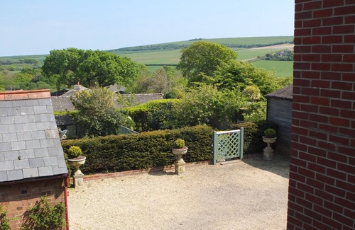 Studland Cottage | Delightful 2 Bedroom Holiday Cottage In Studland Dorset 6 Mins. Walk From Beach