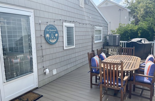 Ocean Beach III Cottage | Delightful 2-Bedroom Beach Cottage in OBIII