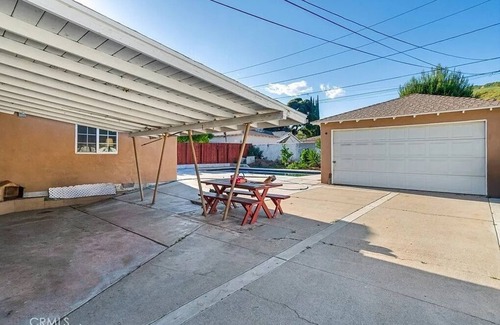 San Bernardino House | Delightful 3-bedroom house with WiFi in San Bernardino