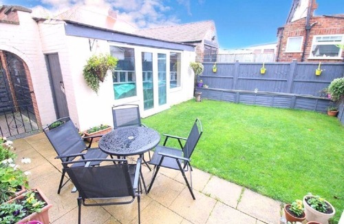Scarborough House | Delightful 3 Bedroom Scarborough Semi