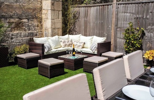 Bradford-on-Avon House | Delightful 3 bedroom cottage, Bradford on Avon