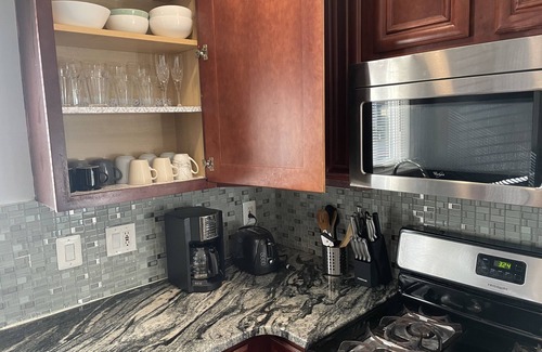 Catonsville House | Delightful 4-Bed Whole House with Easy Parking