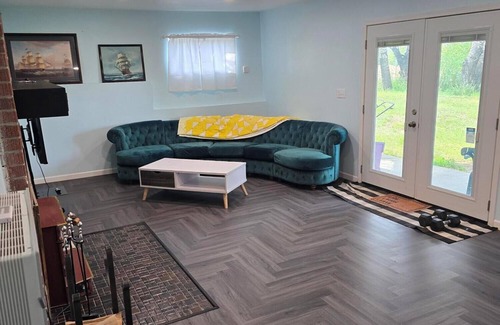 Glasgow Apartment | Delightful apartment with WiFi in charming Glasgow