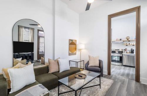 Mid-City House | Delightful Canal Street Family Home in Mid-City