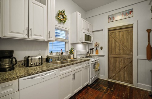 Saint Roch House | Delightful Design & Cowboy Pool by French Quarter, Delightful Renovated Victorian by French Quarter
