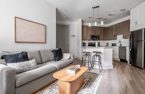 Waller Creek District Apartment | Delightful Downtown 1BR w/Deck & Gym, nr Congress Ave, by Blueground