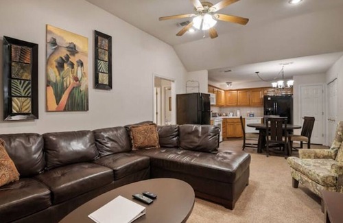 Denison House | Delightful Duplex in Denison