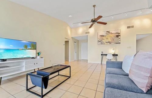 Wesley Chapel House | Delightful Family Home in New Tampa