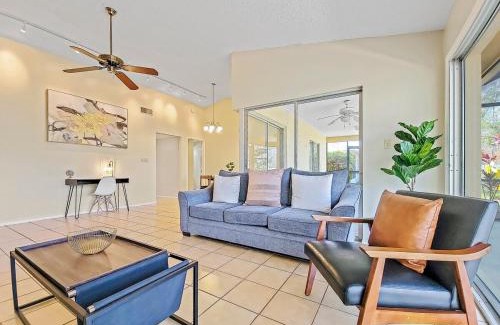 Wesley Chapel House | Delightful Family Home in New Tampa