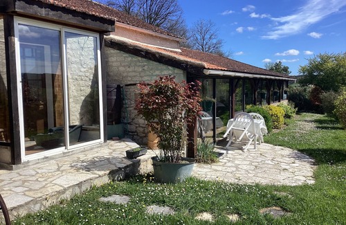 Sainte-Alauzie Cottage | Delightful single story stone cottage with stunning south face panoramic viewsn