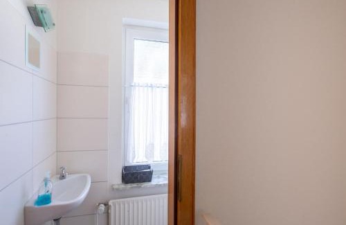Battenberg Apartment | Delightful holiday home in Battenberg near forest