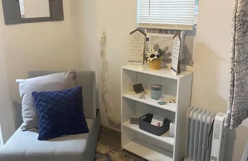 Overton House | Delightful kitchenette style tiny homes.