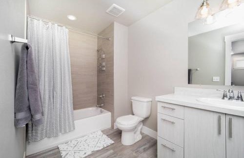North Park House | Delightful, new townhome downtown