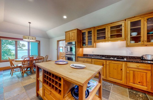 Isle of Springs House | Delightful oceanfront home with amazing views, wrap-around deck & two fireplaces