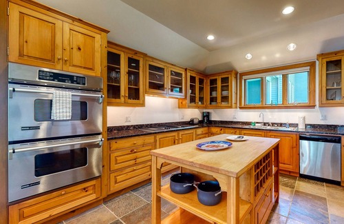 Isle of Springs House | Delightful oceanfront home with amazing views, wrap-around deck & two fireplaces