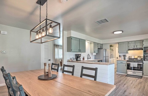 Canon City House | Delightful Pet-Friendly Homestead w/ Fire Pit
