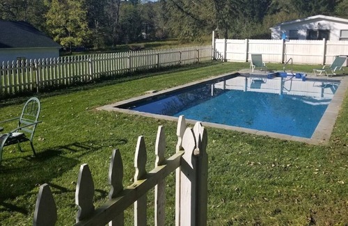 Jeffersonville Cottage | Delightful Pool House Cottage with inground Swimming Pool