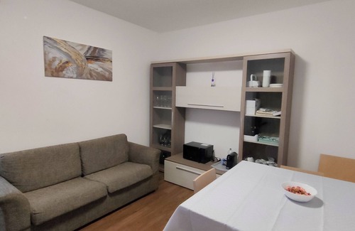 Tavullia Apartment | Delightful recently renovated apartment in the village of Tavullia