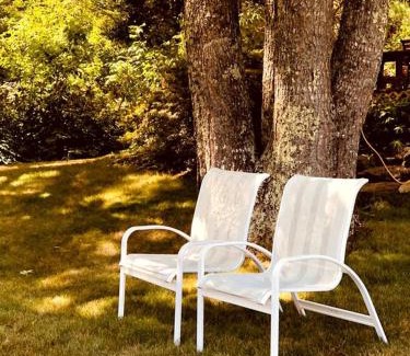 Lincolnville House | Delightful Room for Couples in a Bed and Breakfast near Camden, Maine