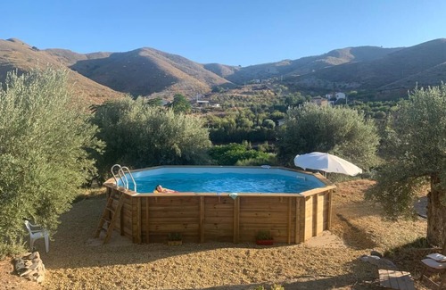 Lubrin House | Delightful Rural Cottage with pool.
