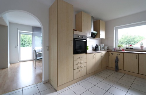 Waag Apartment | Delightful spacious apartment with WiFi in Schöllkrippen