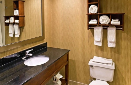 Nottingham House | Delightful Staycation! W/ Free Airport Transfer