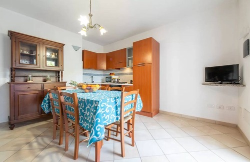 S'Iscala Apartment | Delightful three room flat with patio near Budoni