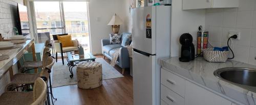 Tuart Hill Apartment | Delightful Unit Near CBD & Beach, Free Parking
