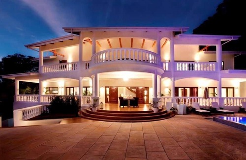 Glacis Villa | Delightful Villa with Infinity Pool & Tropical Garden