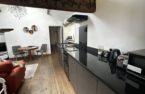 Knaresborough Cottage | Delightfully Converted 1 bed 19th century cottage