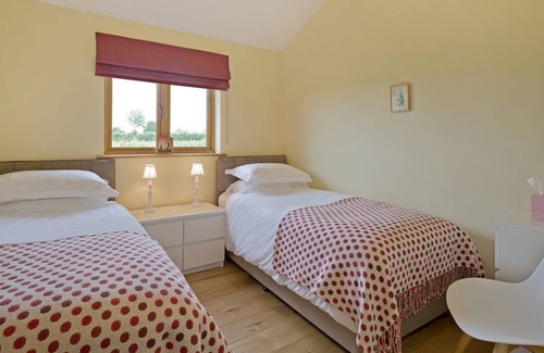 Ripley Cottage | Delightfully peaceful escape for 4 guests between Dales and Moors