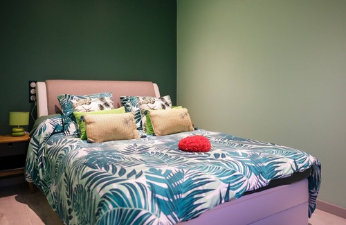 Avroult House | Delit D'amour