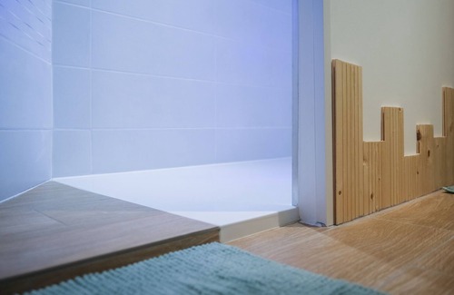 Avroult House | Delit D'amour
