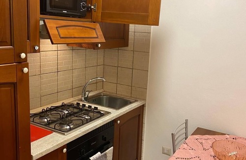 Iglesias Historic Centre Apartment | Deliziosa e Spaziosa Casa Vacanze Ideale per Famiglie e Gruppi – 5 Posti Letto