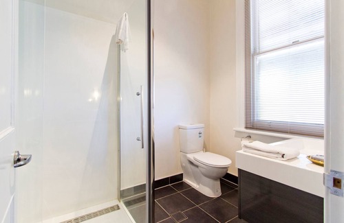 Deloraine Hotel | Deloraine Hotel
