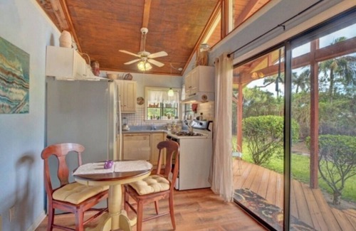 Delray Beach House | Delray Lonepine Estate Guest House