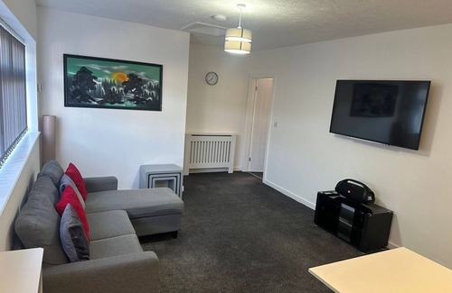 Warrington Apartment | Dels Apartment