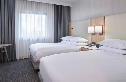 Farmington Hills Hotel | Delta Hotels by Marriott Detroit Novi