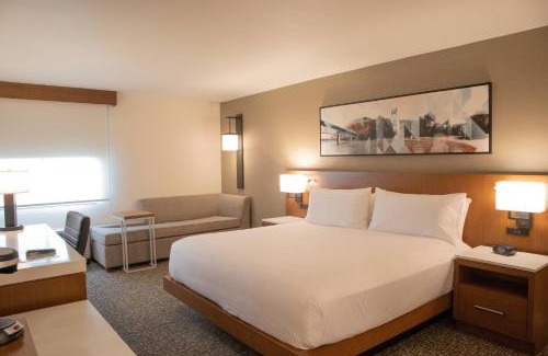 Breinigsville Hotel | Delta Hotels by Marriott Allentown Lehigh Valley