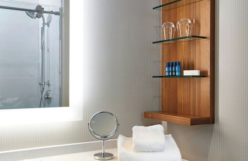 Dartmouth Hotel | Delta Hotels by Marriott Dartmouth