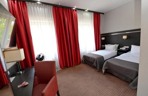 Dzierzoniow Hotel | Delta In