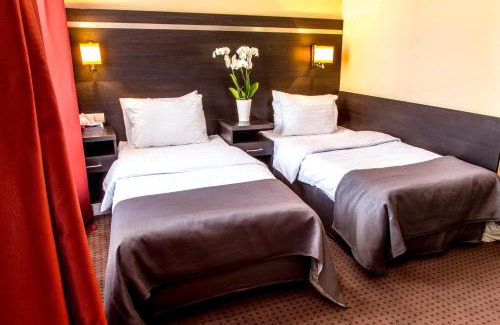 Dzierzoniow Hotel | Delta In