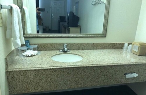 West Helena Hotel | Delta Inn