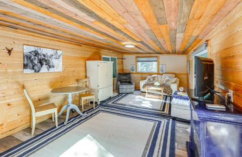 Delta Junction Apartment | Delta Junction Retreat with Northern Lights Cabin!