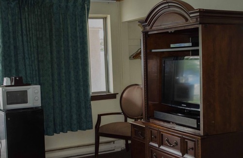 Bay City Hotel | Delta Motel