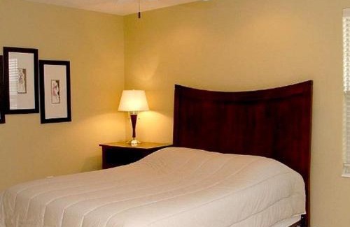 Lake Delton Apartment | Delton Grand Resort