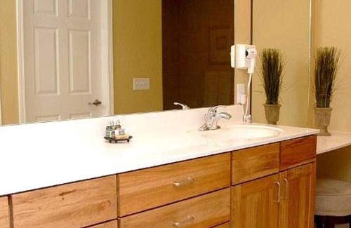 Lake Delton Apartment | Delton Grand Resort