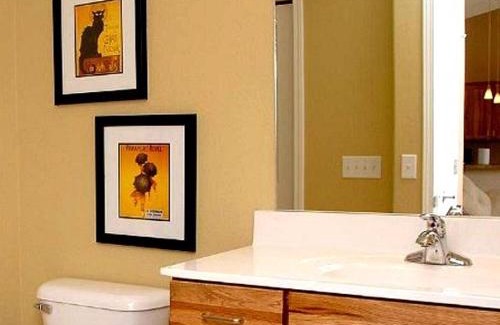 Lake Delton Apartment | Delton Grand Resort